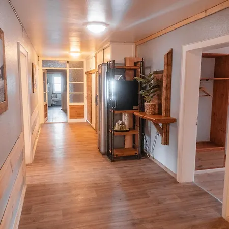 Guest house - Ron's *